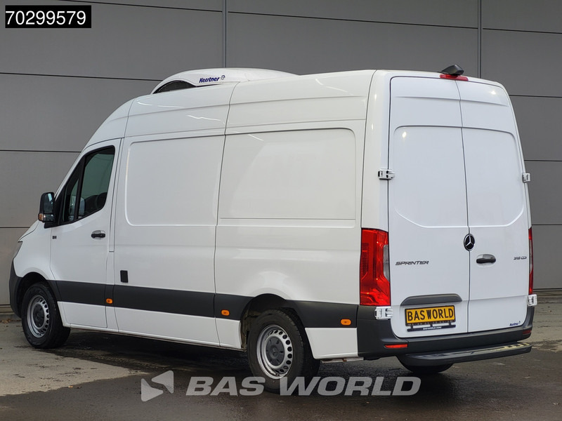 Mercedes-Benz Sprinter 316 CDI Koelwagen Kerstner 230v Stekker 160PK L2H2 Airco Camera Euro6 L2 Koel Koeler Kühl Kühler Kühlwagen Euro6 Airco - Dostavno vozilo hladnjača: slika 2 Mercedes-Benz Sprinter 316 CDI Koelwagen Kerstner 230v Stekker 160PK L2H2 Airco Camera Euro6 L2 Koel Koeler Kühl Kühler Kühlwagen Euro6 Airco - Dostavno vozilo hladnjača: slika 2