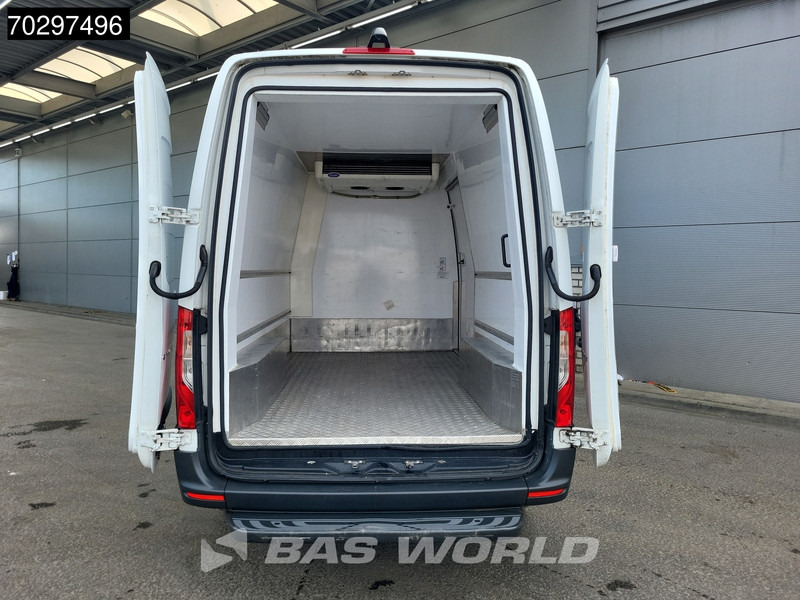 Mercedes-Benz Sprinter 316 CDI Koelwagen L2H2 Carrier 350 230v-stekker Airco Cruise Camera Euro6 Koel Koeler Kühl Kühler Kühlwagen Airco Cruise control - Dostavno vozilo hladnjača: slika 3 Mercedes-Benz Sprinter 316 CDI Koelwagen L2H2 Carrier 350 230v-stekker Airco Cruise Camera Euro6 Koel Koeler Kühl Kühler Kühlwagen Airco Cruise control - Dostavno vozilo hladnjača: slika 3