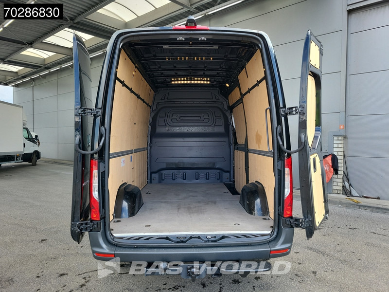 Mercedes-Benz Sprinter 317 CDI Automaat 3,5t Trekhaak L2H2 170PK Airco Camera MBUX Euro6 L2 12m3 Airco Trekhaak - Furgon: slika 3 Mercedes-Benz Sprinter 317 CDI Automaat 3,5t Trekhaak L2H2 170PK Airco Camera MBUX Euro6 L2 12m3 Airco Trekhaak - Furgon: slika 3