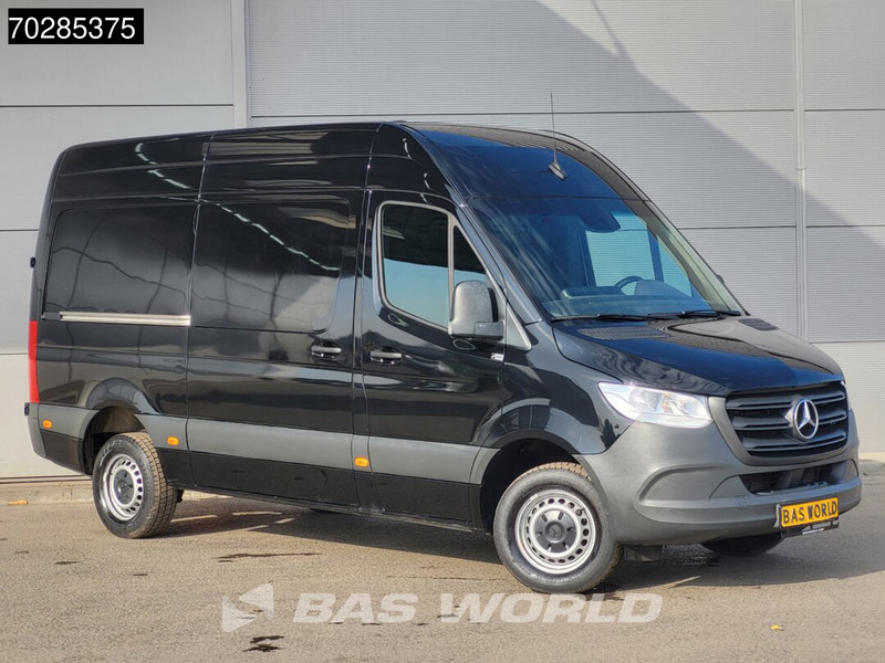 Mercedes-Benz Sprinter 317 CDI Automaat L2H2 170PK Airco Camera MBUX Euro6 L2 12m3 Airco - Furgon: slika 3 Mercedes-Benz Sprinter 317 CDI Automaat L2H2 170PK Airco Camera MBUX Euro6 L2 12m3 Airco - Furgon: slika 3
