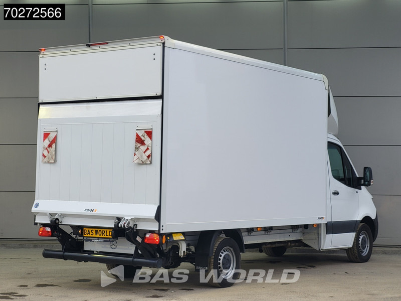 Mercedes-Benz Sprinter 317 CDI Bakwagen Automaat Laadklep Camera Meubelbak Koffer LBW 20m3 Airco - Dostavno vozilo sa zatvorenim sandukom: slika 5 Mercedes-Benz Sprinter 317 CDI Bakwagen Automaat Laadklep Camera Meubelbak Koffer LBW 20m3 Airco - Dostavno vozilo sa zatvorenim sandukom: slika 5