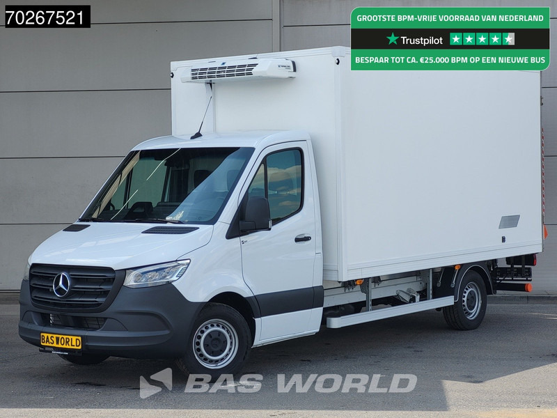 Mercedes-Benz Sprinter 317 CDI Koelwagen Vriezer Laadklep Thermo King V-200 MAX 230V Stekker LED Airco 10inch MBUX CarPlay Euro6 Koel Koeler Kühl Kühle - Dostavno vozilo hladnjača: slika 1 Mercedes-Benz Sprinter 317 CDI Koelwagen Vriezer Laadklep Thermo King V-200 MAX 230V Stekker LED Airco 10inch MBUX CarPlay Euro6 Koel Koeler Kühl Kühle - Dostavno vozilo hladnjača: slika 1