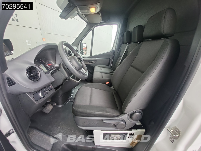 Dostavno vozilo sa zatvorenim sandukom Mercedes-Benz Sprinter 317 CDI Laadklep Automaat Bakwagen 170PK Airco Camera Euro6 Meubelbak Koffer 21m3 Airco: slika 9