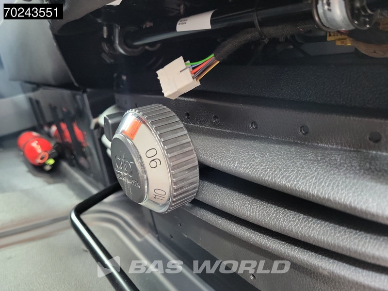 Novu Furgon Mercedes-Benz Sprinter 319 CDI Automaat 4x4 ACC Navi Camera L2H2 Allrad 4WD Camper basis 10m3 Airco: slika 17 Novu Furgon Mercedes-Benz Sprinter 319 CDI Automaat 4x4 ACC Navi Camera L2H2 Allrad 4WD Camper basis 10m3 Airco: slika 17