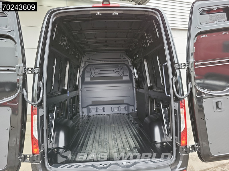 Mercedes-Benz Sprinter 319 CDI Automaat L2H2 Black Edition 2025model ACC LED Navi Camera Velgen 10m3 Airco - Furgon: slika 2 Mercedes-Benz Sprinter 319 CDI Automaat L2H2 Black Edition 2025model ACC LED Navi Camera Velgen 10m3 Airco - Furgon: slika 2