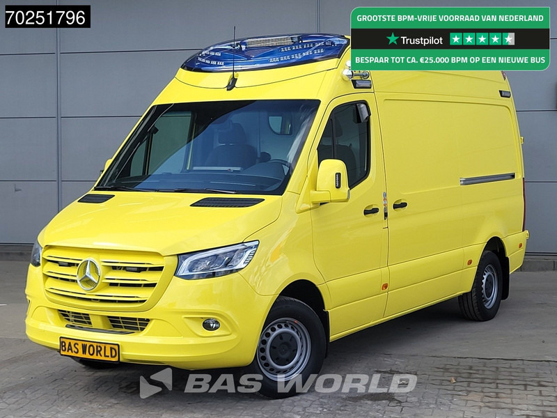 Mercedes-Benz Sprinter 319 CDI Automaat L2H2 New! Ambulance Ziekenwagen Rettungswagen Krankenwagen 10m3 Airco Cruise control - Vozilo hitne pomoći: slika 1 Mercedes-Benz Sprinter 319 CDI Automaat L2H2 New! Ambulance Ziekenwagen Rettungswagen Krankenwagen 10m3 Airco Cruise control - Vozilo hitne pomoći: slika 1