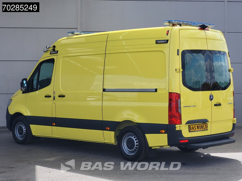 Mercedes-Benz Sprinter 319 CDI Automaat Nieuw! Complete Ambulance Ziekenwagen Rettungswagen Krankenwagen 11m3 Airco Cruise control - Vozilo hitne pomoći: slika 2 Mercedes-Benz Sprinter 319 CDI Automaat Nieuw! Complete Ambulance Ziekenwagen Rettungswagen Krankenwagen 11m3 Airco Cruise control - Vozilo hitne pomoći: slika 2