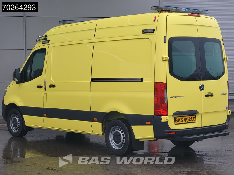 Mercedes-Benz Sprinter 319 CDI Automaat Nieuw! Complete Ambulance Ziekenwagen Rettungswagen Krankenwagen Airco - Vozilo hitne pomoći: slika 2 Mercedes-Benz Sprinter 319 CDI Automaat Nieuw! Complete Ambulance Ziekenwagen Rettungswagen Krankenwagen Airco - Vozilo hitne pomoći: slika 2