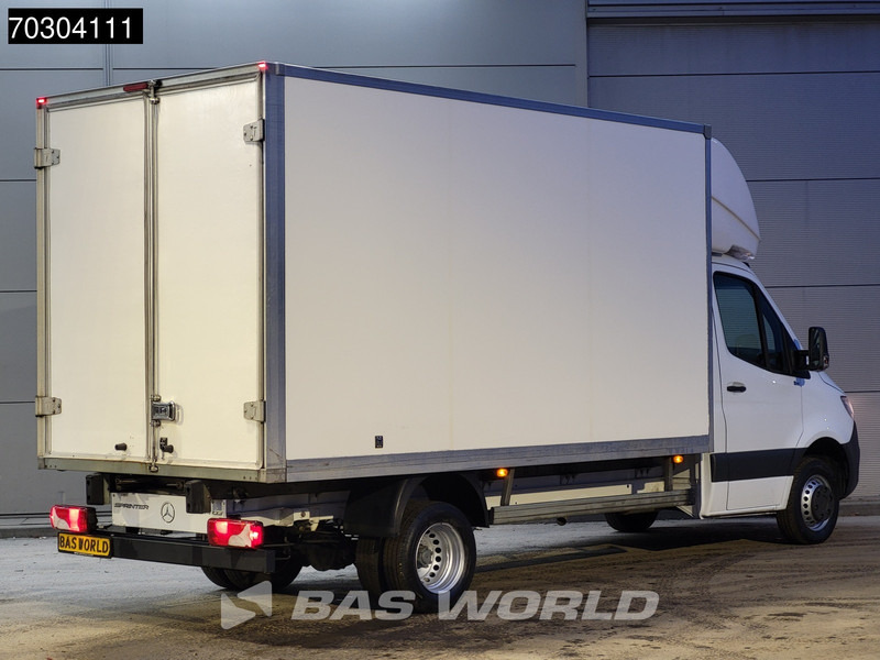 Mercedes-Benz Sprinter 514 CDI Dubbellucht Bakwagen Achterdeuren Airco Cruise MBUX CarPlay Euro6 Meubelbak Koffer Airco Cruise control - Dostavno vozilo sa zatvorenim sandukom: slika 5 Mercedes-Benz Sprinter 514 CDI Dubbellucht Bakwagen Achterdeuren Airco Cruise MBUX CarPlay Euro6 Meubelbak Koffer Airco Cruise control - Dostavno vozilo sa zatvorenim sandukom: slika 5