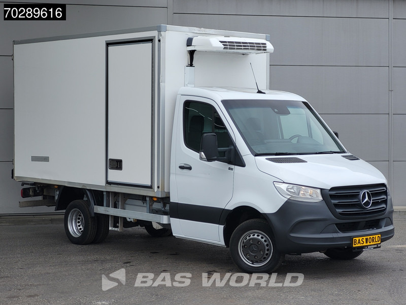 Mercedes-Benz Sprinter 515 CDI Koelwagen Dubbellucht Zijdeur Thermo King 230v-Stekker Airco Cruise Euro6 Koel Koeler Kühl Kühler Kühlwagen Bakwagen Gek - Dostavno vozilo hladnjača: slika 3 Mercedes-Benz Sprinter 515 CDI Koelwagen Dubbellucht Zijdeur Thermo King 230v-Stekker Airco Cruise Euro6 Koel Koeler Kühl Kühler Kühlwagen Bakwagen Gek - Dostavno vozilo hladnjača: slika 3