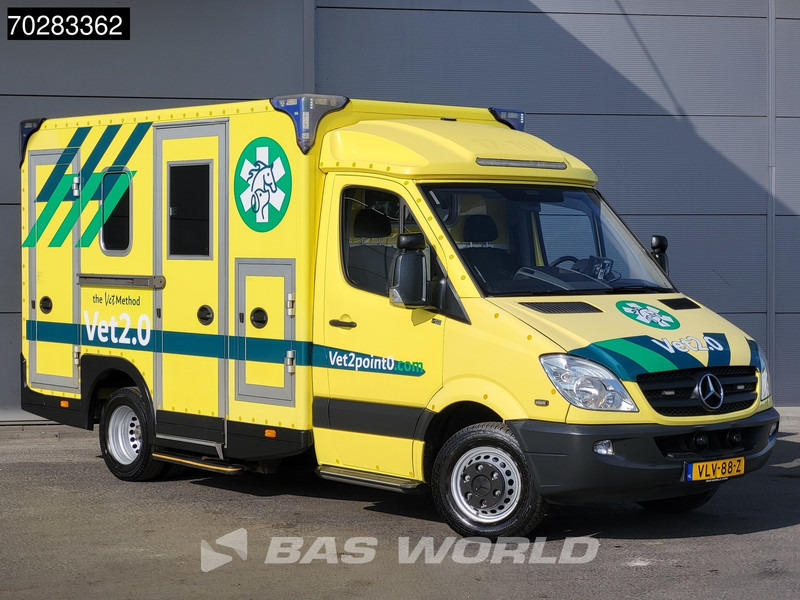 Mercedes-Benz Sprinter 519 CDI MARGE! 3.0L V6 Automaat 190PK Ambulance Trekhaak Airco Cruise APK 02-2026 Euro6 Rettungswagen Krankenwagen 13m3 Airco Tr - Vozilo hitne pomoći: slika 5 Mercedes-Benz Sprinter 519 CDI MARGE! 3.0L V6 Automaat 190PK Ambulance Trekhaak Airco Cruise APK 02-2026 Euro6 Rettungswagen Krankenwagen 13m3 Airco Tr - Vozilo hitne pomoći: slika 5