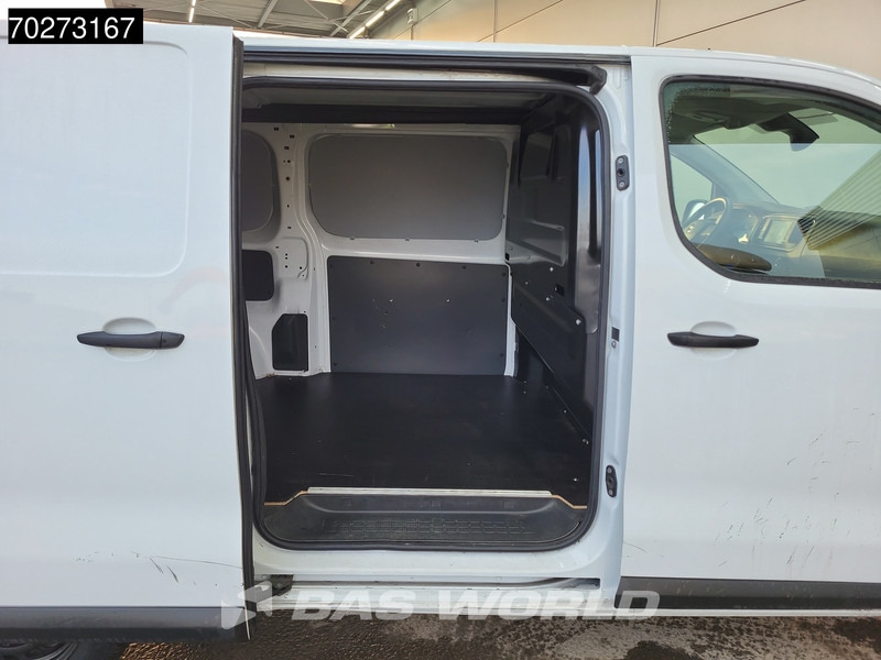 Opel Vivaro 145pk L3H1 Navi Airco Cruise Camera Parkeersensoren Airco Euro6 L3 5m3 Airco Cruise control - Mali kombi: slika 2 Opel Vivaro 145pk L3H1 Navi Airco Cruise Camera Parkeersensoren Airco Euro6 L3 5m3 Airco Cruise control - Mali kombi: slika 2