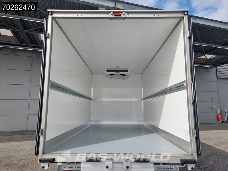 Renault Master 170pk Koelwagen 2025model BPM vrij! Thermo King C-250 LED Airco Cruise Carplay Koeler Koel Kühlwagen Kühlkoffer 17m3 Airco Cruise cont - Dostavno vozilo hladnjača: slika 3 Renault Master 170pk Koelwagen 2025model BPM vrij! Thermo King C-250 LED Airco Cruise Carplay Koeler Koel Kühlwagen Kühlkoffer 17m3 Airco Cruise cont - Dostavno vozilo hladnjača: slika 3