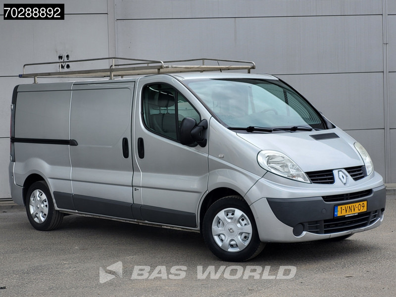 Renault Trafic 90pk L2H1 Navi Trekhaak Airco Cruise Parkeersensoren Imperiaal L2 7m3 Airco Trekhaak Cruise control - Mali kombi: slika 2 Renault Trafic 90pk L2H1 Navi Trekhaak Airco Cruise Parkeersensoren Imperiaal L2 7m3 Airco Trekhaak Cruise control - Mali kombi: slika 2