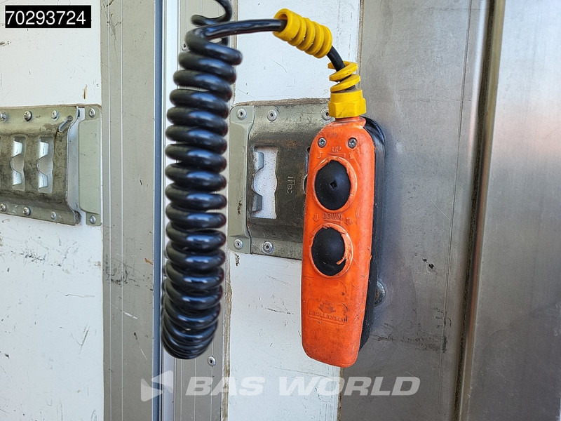 Tegljač Ford Transit 130pk BE-Combi Velthuizen Laadklep Zijdeur Airco APK 01-2026 Euro6 Airco: slika 11 Tegljač Ford Transit 130pk BE-Combi Velthuizen Laadklep Zijdeur Airco APK 01-2026 Euro6 Airco: slika 11