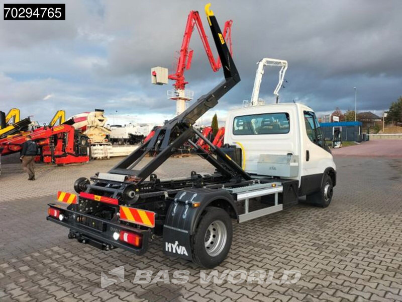 Iveco Daily 70C18 5 Tonnes Hooklift Euro 6 A/C - Dostavno vozilo kiper: slika 5 Iveco Daily 70C18 5 Tonnes Hooklift Euro 6 A/C - Dostavno vozilo kiper: slika 5