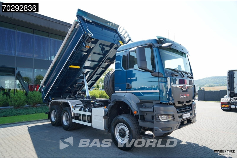 MAN TGS 33.480 TGS 6X6 11m3 KH-3-Way Kipper 6x6 Steel Suspension Automatic Big-Axle Euro 6 - Istovarivač: slika 5 MAN TGS 33.480 TGS 6X6 11m3 KH-3-Way Kipper 6x6 Steel Suspension Automatic Big-Axle Euro 6 - Istovarivač: slika 5