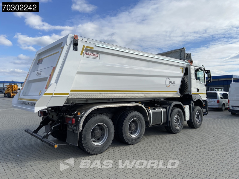 MAN TGS 41.400 8X4 20m3 KH Kipper Tarpaulin Automatic Big-Axle EURO 2 - Istovarivač: slika 5 MAN TGS 41.400 8X4 20m3 KH Kipper Tarpaulin Automatic Big-Axle EURO 2 - Istovarivač: slika 5