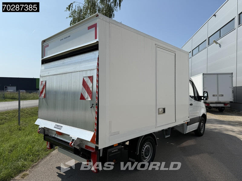 Mercedes-Benz Sprinter 317 CDI Laadklep Zijdeur Bakwagen Airco Cruise MBUX CarPlay D'Hollandia Euro6 Meubelbak Koffer 15m3 A/C Cruise control - Dostavno vozilo sa zatvorenim sandukom: slika 5 Mercedes-Benz Sprinter 317 CDI Laadklep Zijdeur Bakwagen Airco Cruise MBUX CarPlay D'Hollandia Euro6 Meubelbak Koffer 15m3 A/C Cruise control - Dostavno vozilo sa zatvorenim sandukom: slika 5