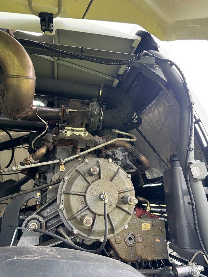 Kombajn za stočnu hranu Claas Jaguar 950 Allrad: slika 15