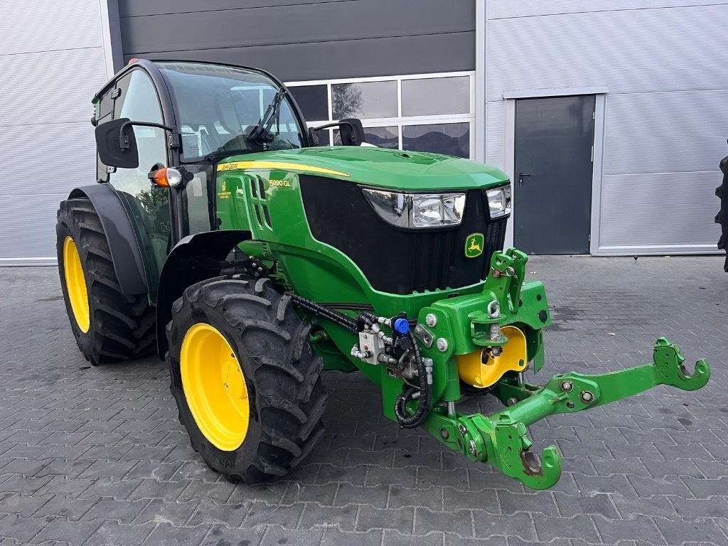 John Deere 5090 GL - Traktor: slika 2 John Deere 5090 GL - Traktor: slika 2