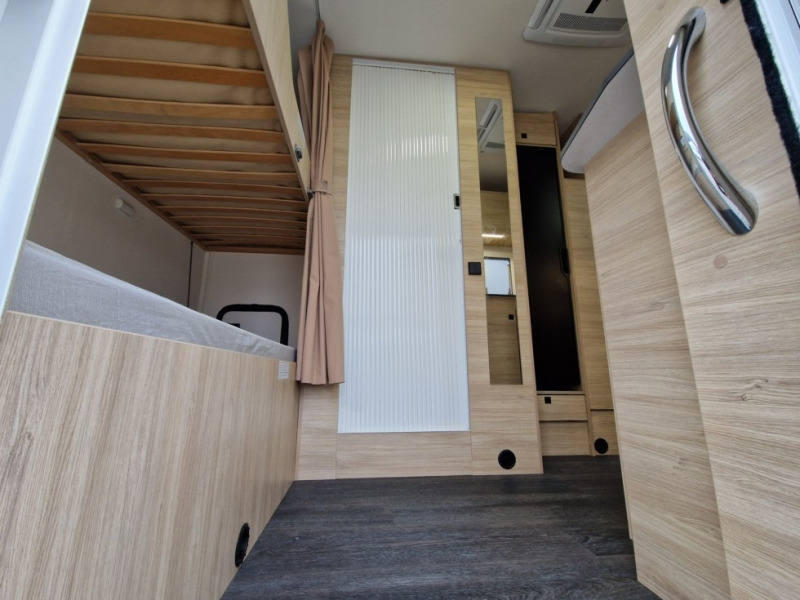 Chausson C656 First Line - Alkoven kamper: slika 5 Chausson C656 First Line - Alkoven kamper: slika 5