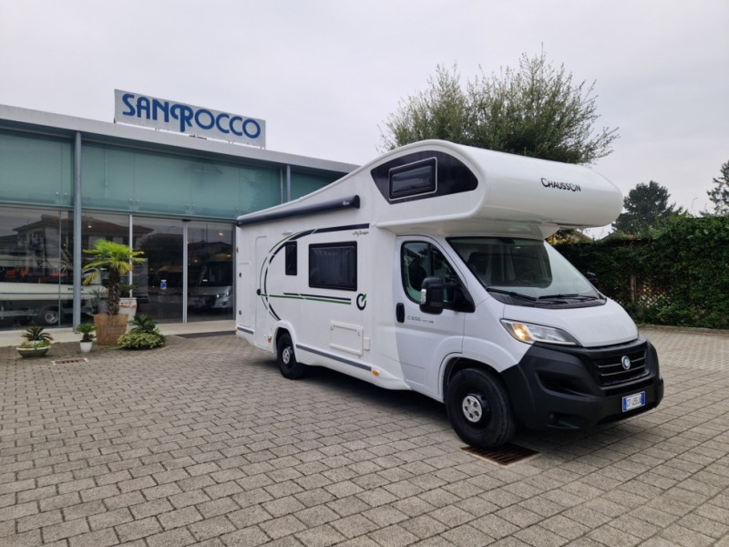 Chausson C656 First Line - Alkoven kamper: slika 1 Chausson C656 First Line - Alkoven kamper: slika 1