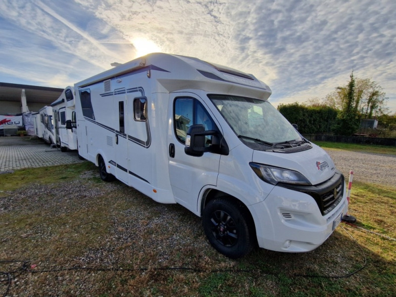 Etrusco T 7400 SBC - Poluintegrisani kamper: slika 1 Etrusco T 7400 SBC - Poluintegrisani kamper: slika 1