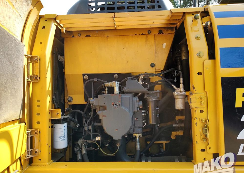 Bager guseničar Komatsu PC240LC-10: slika 11