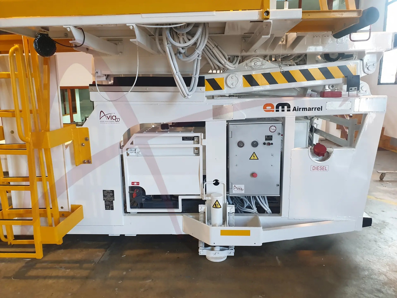 AIR MARREL LAM 3500 DP/R8 - Utovarivač kontejnera/ Paleta: slika 2 AIR MARREL LAM 3500 DP/R8 - Utovarivač kontejnera/ Paleta: slika 2