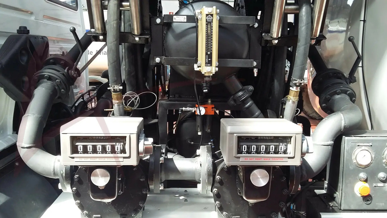 AVGAS B-100 - Kamion cisterna: slika 4 AVGAS B-100 - Kamion cisterna: slika 4