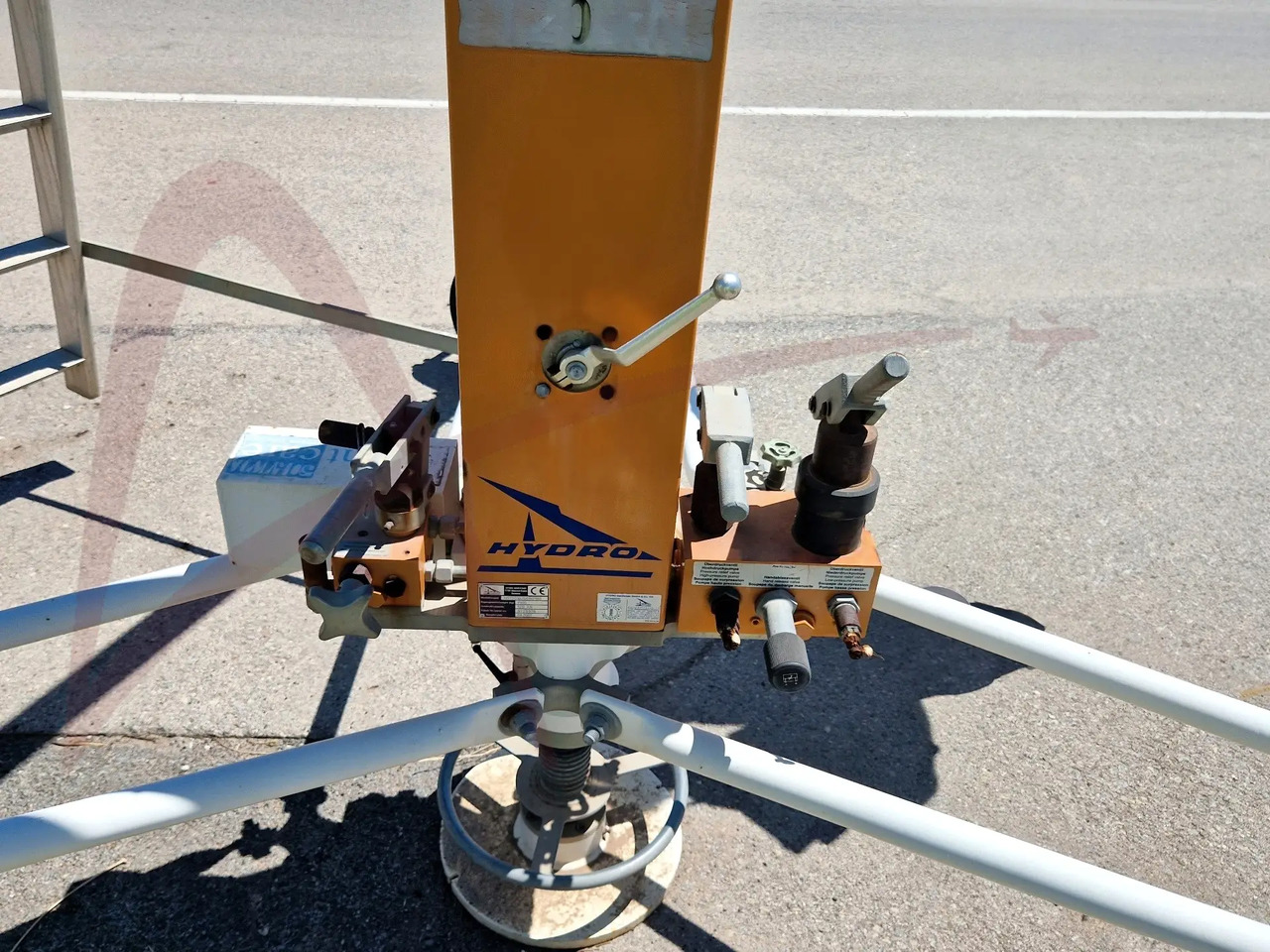 HYDRO HS120 - Aerodromska oprema: slika 3 HYDRO HS120 - Aerodromska oprema: slika 3