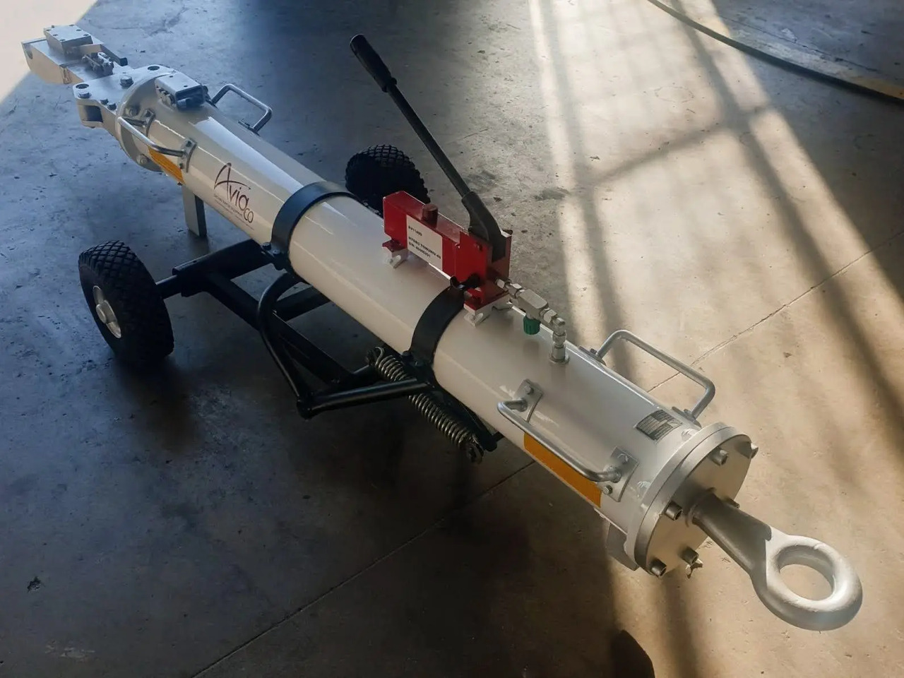 HYDRO TOWUNIV-4S - Aerodromska oprema: slika 2 HYDRO TOWUNIV-4S - Aerodromska oprema: slika 2