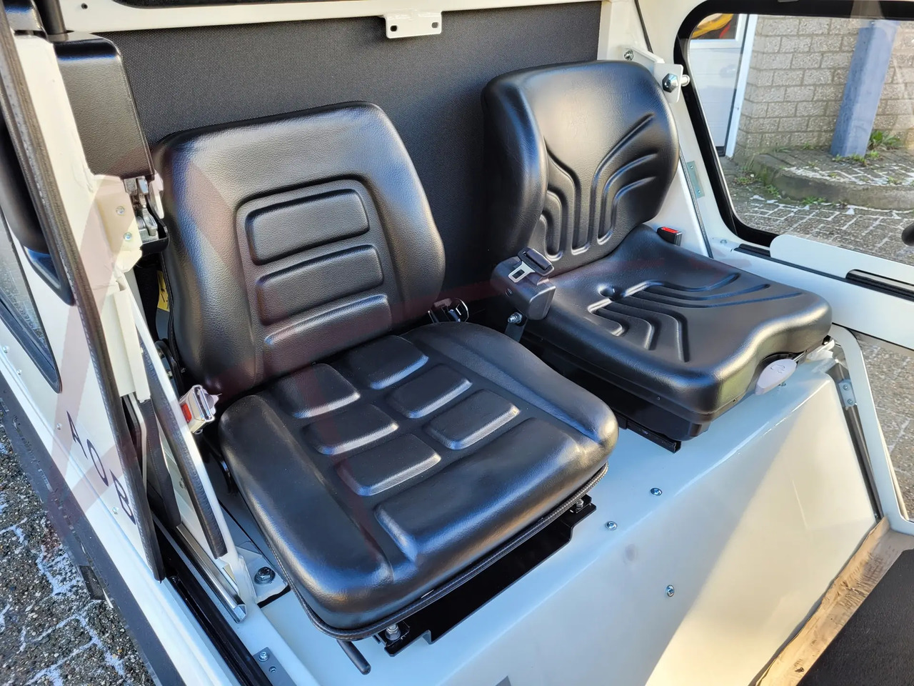 CHARLATTE T135 EVO - Traktor za prtljag: slika 2 CHARLATTE T135 EVO - Traktor za prtljag: slika 2