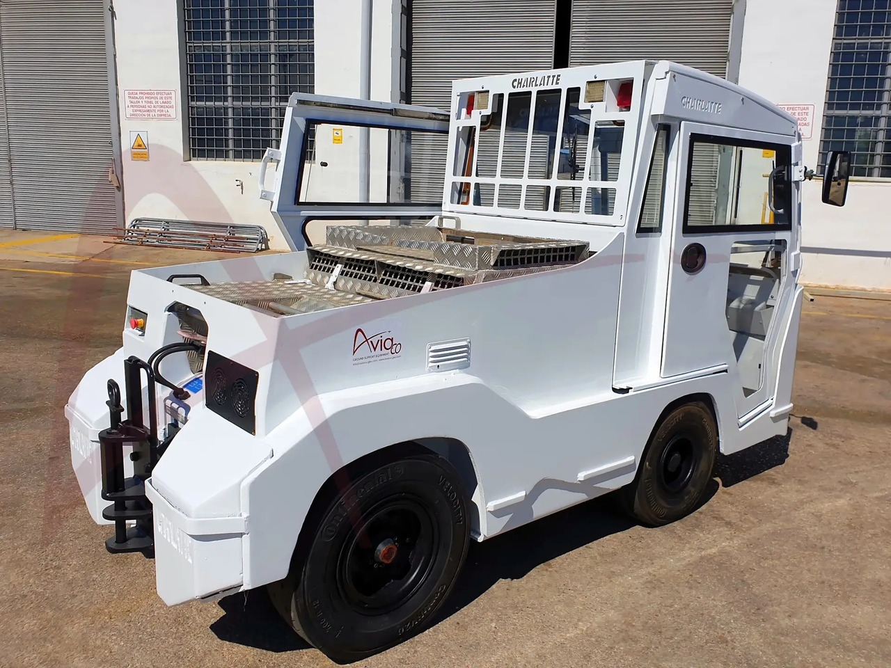 CHARLATTE TE.225 - Traktor za prtljag: slika 2 CHARLATTE TE.225 - Traktor za prtljag: slika 2