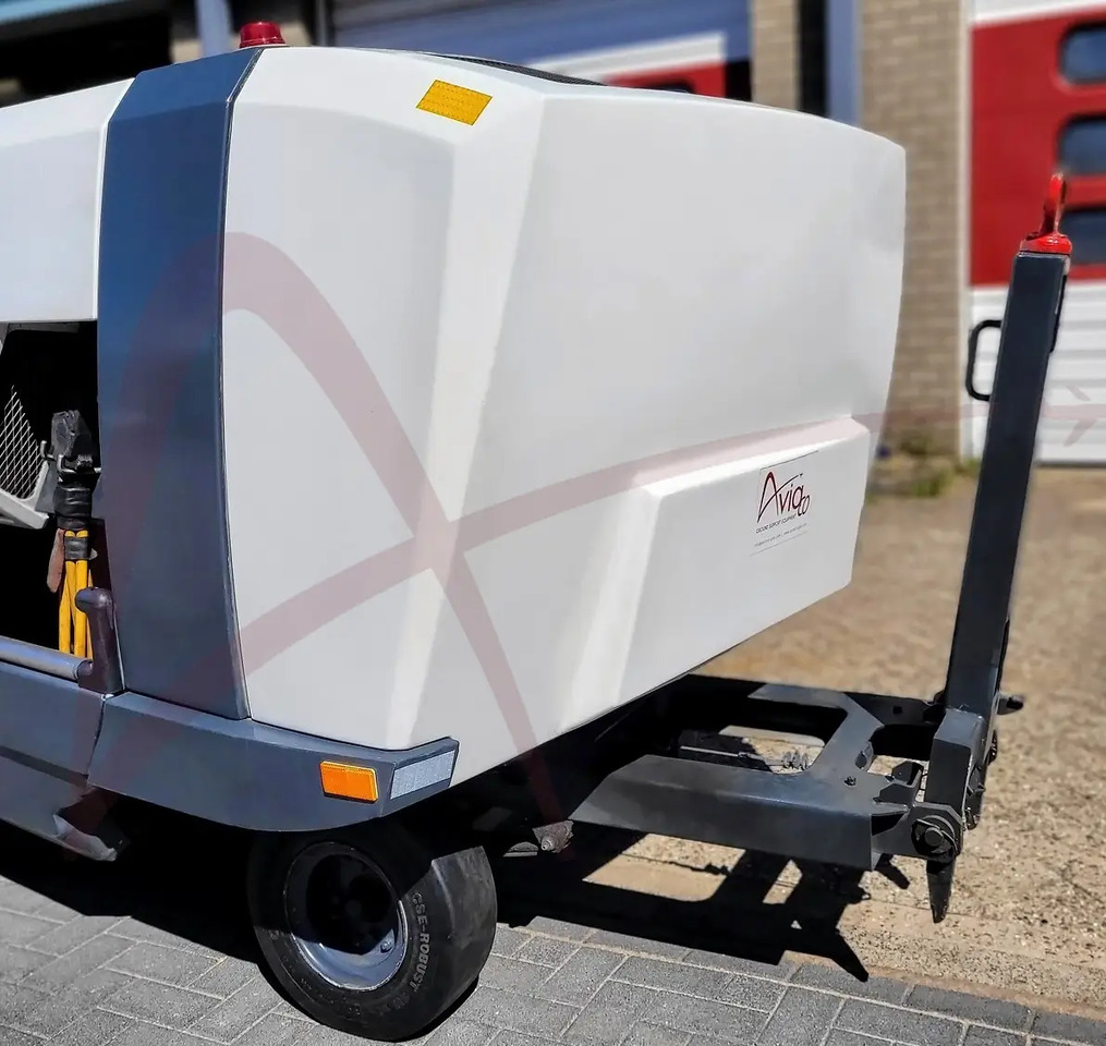 HITZINGER 100MDE18 - Zemaljski agregat GPU: slika 2 HITZINGER 100MDE18 - Zemaljski agregat GPU: slika 2