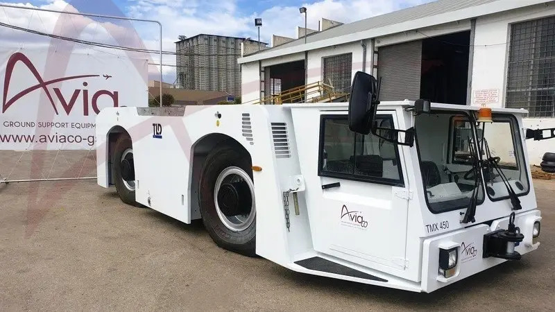 TLD TMX-450 - Aerodromski traktor: slika 1 TLD TMX-450 - Aerodromski traktor: slika 1