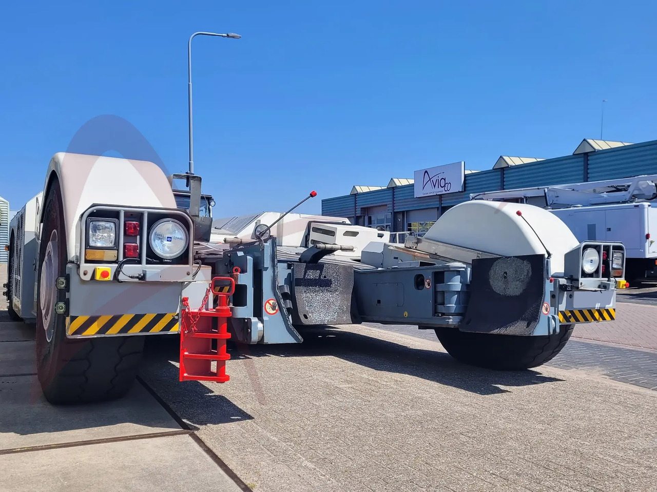 TLD TPX-500-MTS - Aerodromski traktor: slika 3 TLD TPX-500-MTS - Aerodromski traktor: slika 3