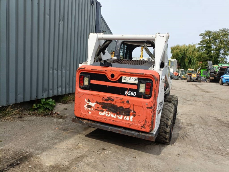 Bobcat s590 schranklader skid steer loader bucket, forks - Mini utovarivač: slika 5 Bobcat s590 schranklader skid steer loader bucket, forks - Mini utovarivač: slika 5