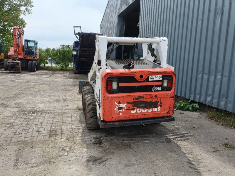 Bobcat s590 schranklader skid steer loader bucket, forks - Mini utovarivač: slika 3 Bobcat s590 schranklader skid steer loader bucket, forks - Mini utovarivač: slika 3