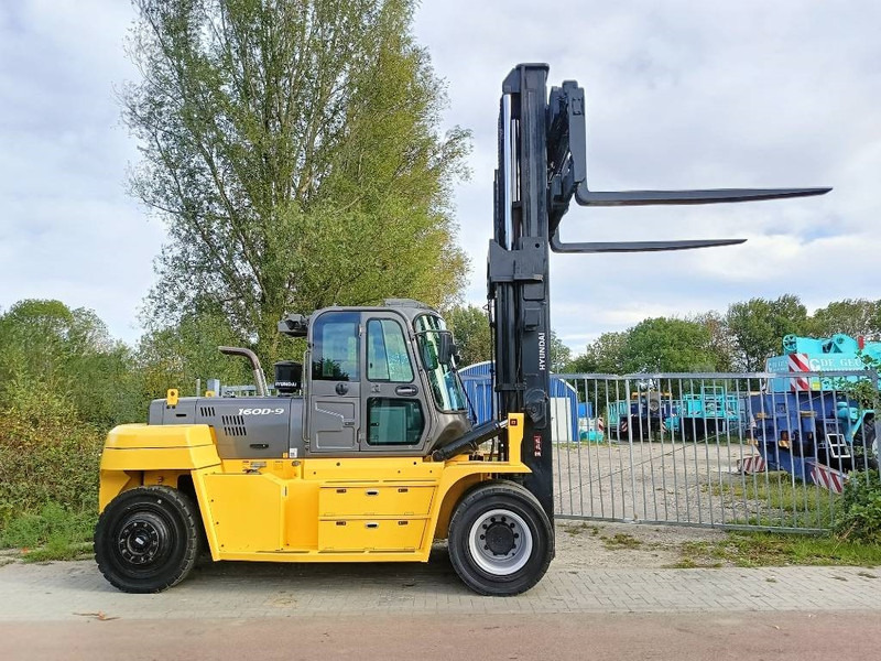 Dizel viljuškar Hyundai 160 D-9 heftruck forklift stapler 16 ton CE: slika 12