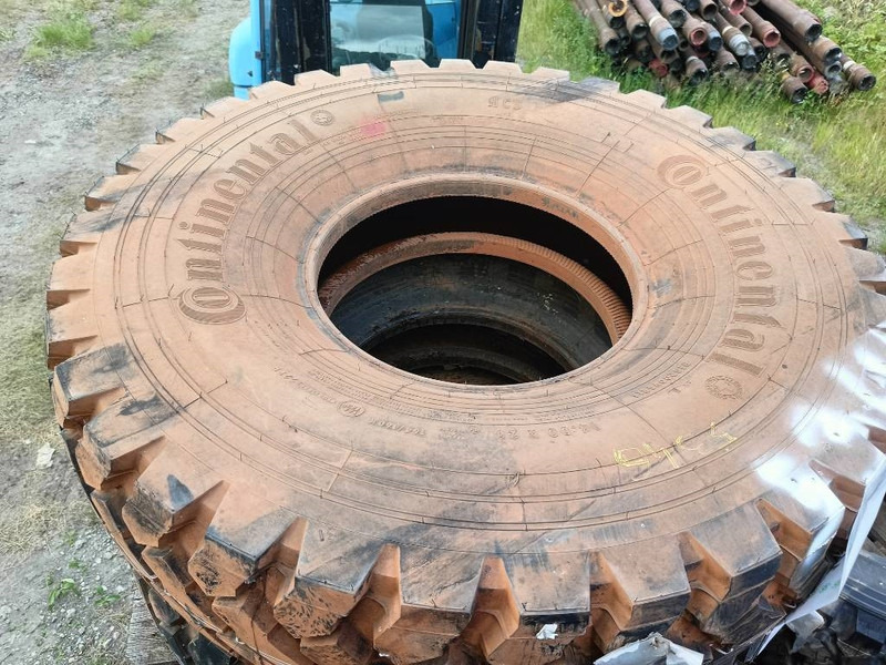 Michelin 12.00R20 , 14.00R20, 335/80R20 , 395/85R2 365/80R2 - Gume i felne za Građevinska mašina: slika 5 Michelin 12.00R20 , 14.00R20, 335/80R20 , 395/85R2 365/80R2 - Gume i felne za Građevinska mašina: slika 5
