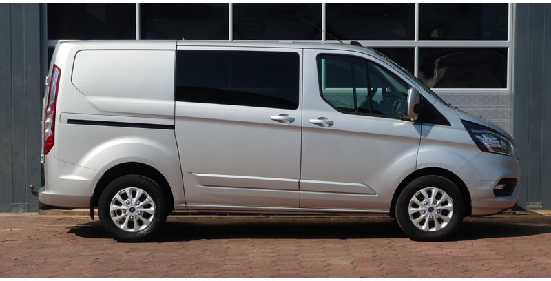 Mali kombi, Dostavno vozilo sa duplom kabinom Ford Transit Custom 300 2.0 TDCI L1H1 Limited DC AUT/ LED/ CAMERA/ 2X DEUR/ CRUISE/ AIRCO/ TREKHAAK: slika 15