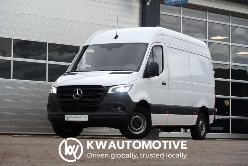 Mercedes-Benz Sprinter 319 CDI V6 L2H2 Mercedes-Benz Sprinter 319 CDI L2H2 AUT/ CAMERA/ LED/ CRUISE/ CLIMA/ STANDKACH - Mali kombi: slika 1 Mercedes-Benz Sprinter 319 CDI V6 L2H2 Mercedes-Benz Sprinter 319 CDI L2H2 AUT/ CAMERA/ LED/ CRUISE/ CLIMA/ STANDKACH - Mali kombi: slika 1