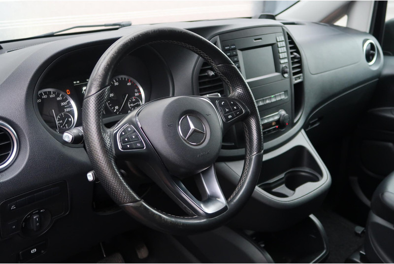 Mercedes-Benz Vito 114 CDI Lang Business AUT/ LED/ LEDER/ STOELVERW/ CAMERA/ ETC. - Mali kombi: slika 2 Mercedes-Benz Vito 114 CDI Lang Business AUT/ LED/ LEDER/ STOELVERW/ CAMERA/ ETC. - Mali kombi: slika 2