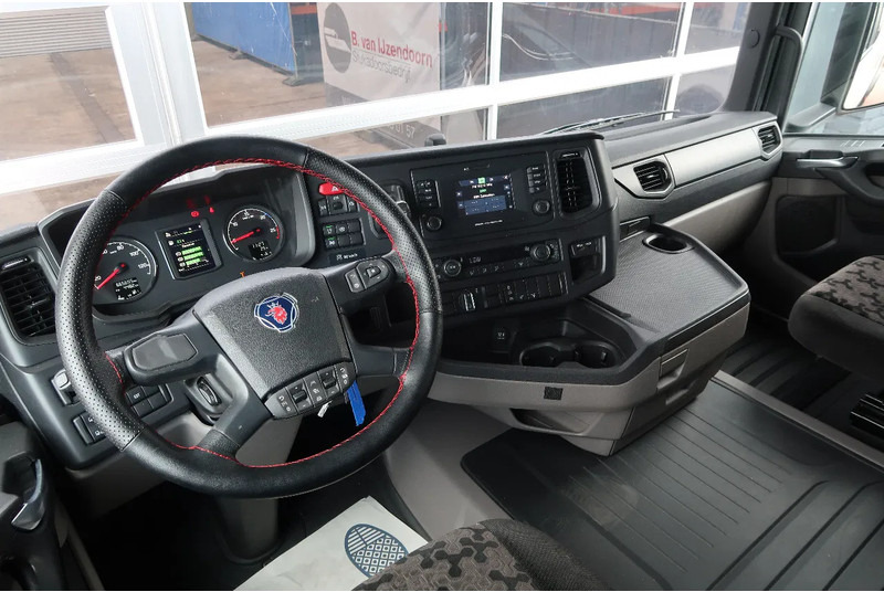 Scania R410 NGS LNG/ RETARDER/ ACC/ 2X TANK/ DIFF LOCK - Tegljač: slika 2 Scania R410 NGS LNG/ RETARDER/ ACC/ 2X TANK/ DIFF LOCK - Tegljač: slika 2