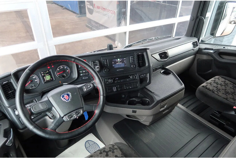 Scania R410 NGS LNG/ RETARDER/ ACC/ 2X TANK/ DIFF LOCK - Tegljač: slika 2 Scania R410 NGS LNG/ RETARDER/ ACC/ 2X TANK/ DIFF LOCK - Tegljač: slika 2