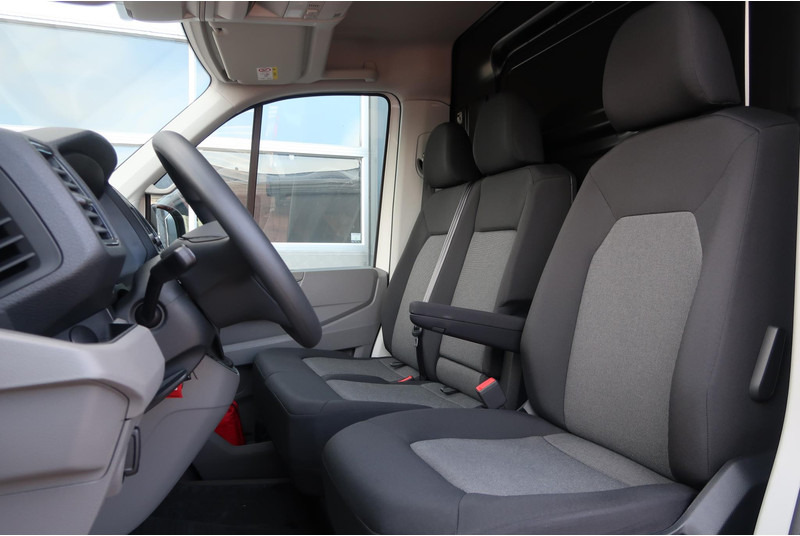 Furgon Volkswagen Crafter 50 2.0 TDI DL L3H2 3.5 T/ LED/ CAMERA/ NAVI/ CRUISE/ CLIMA/ DUBBEL LUCHT: slika 15