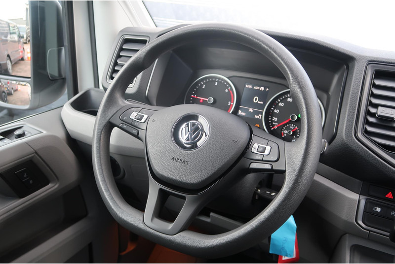 Furgon Volkswagen Crafter 50 2.0 TDI DL L3H2 3.5 T/ LED/ CAMERA/ NAVI/ CRUISE/ CLIMA/ DUBBEL LUCHT: slika 17