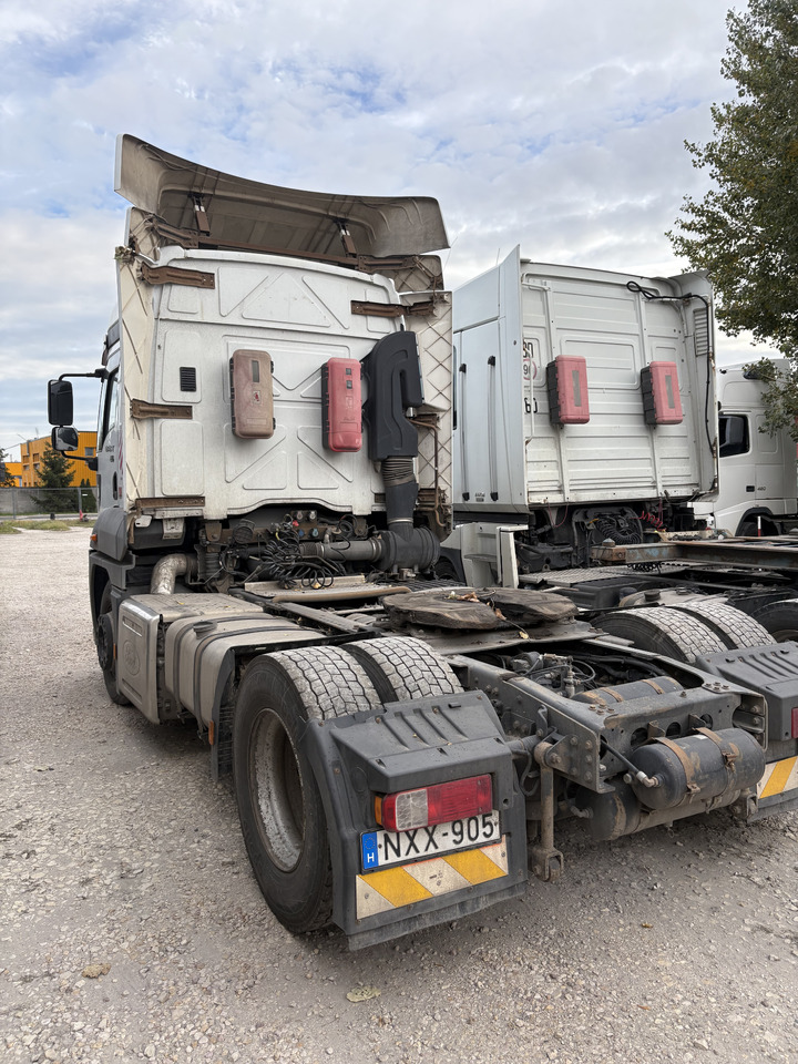 FORD 18.480 EURO6 automatic 4x2 300.000km 2unite - Tegljač: slika 3 FORD 18.480 EURO6 automatic 4x2 300.000km 2unite - Tegljač: slika 3